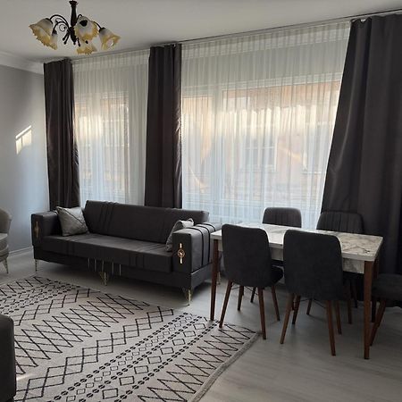 Only For Families Apartment อิสตันบูล ภายนอก รูปภาพ